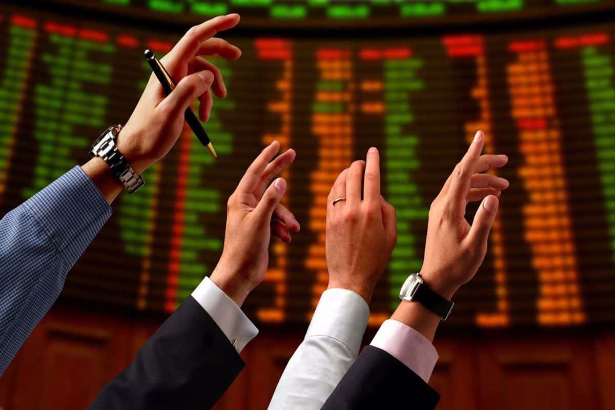 تاثیر تیپ شخصیتی سرمایه گذار در معاملات