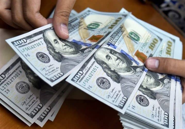 دلار آمریکا
