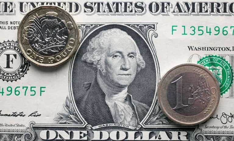 دلار، پوند و یورو